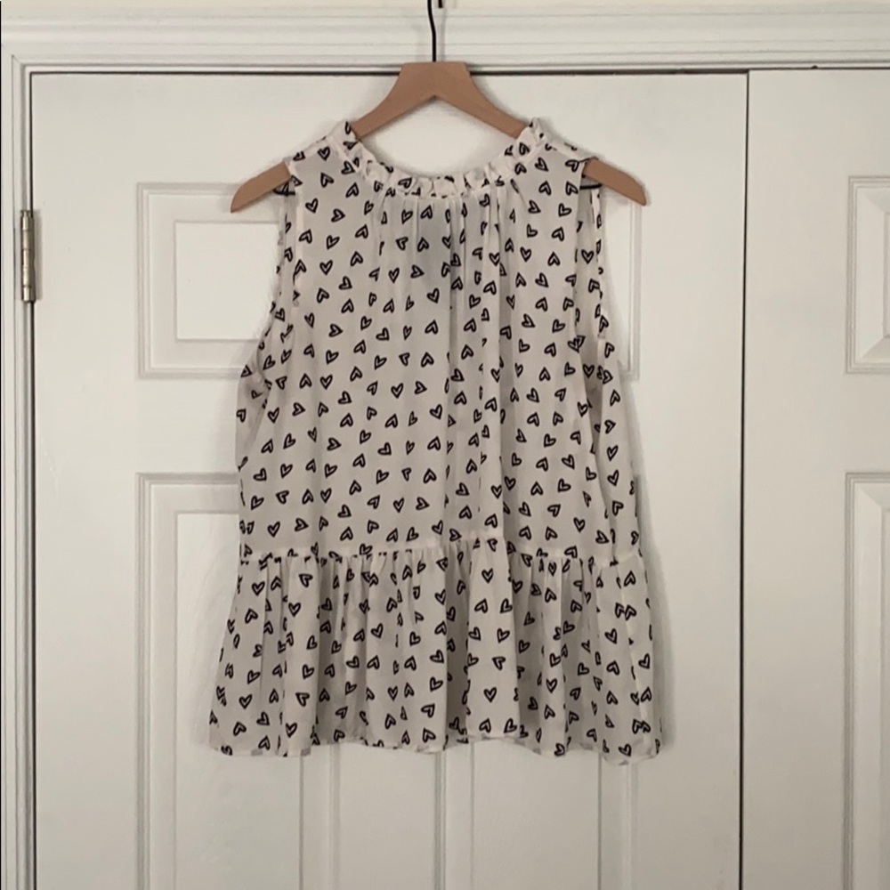 Black and White Heart Pattern Blouse